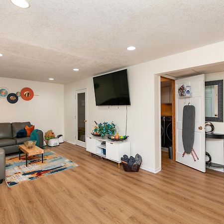 Family Friendly Home Close To Airport And Downtown Des Moines Exterior photo