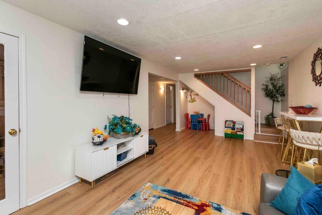 Family Friendly Home Close To Airport And Downtown Des Moines Exterior photo